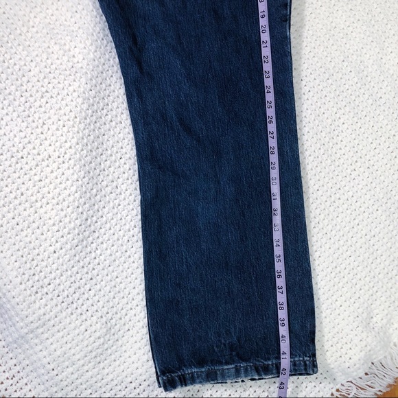 Men’s Old Navy Blue Jeans used flawed stain thigh - Picture 5 of 8